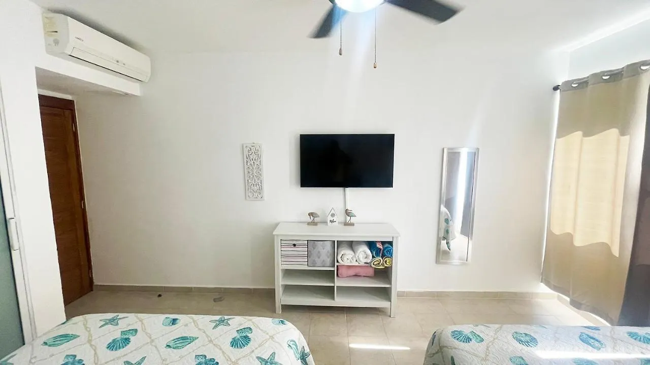 פונטה קאנה Sunny Caribbean Apartment With Pool